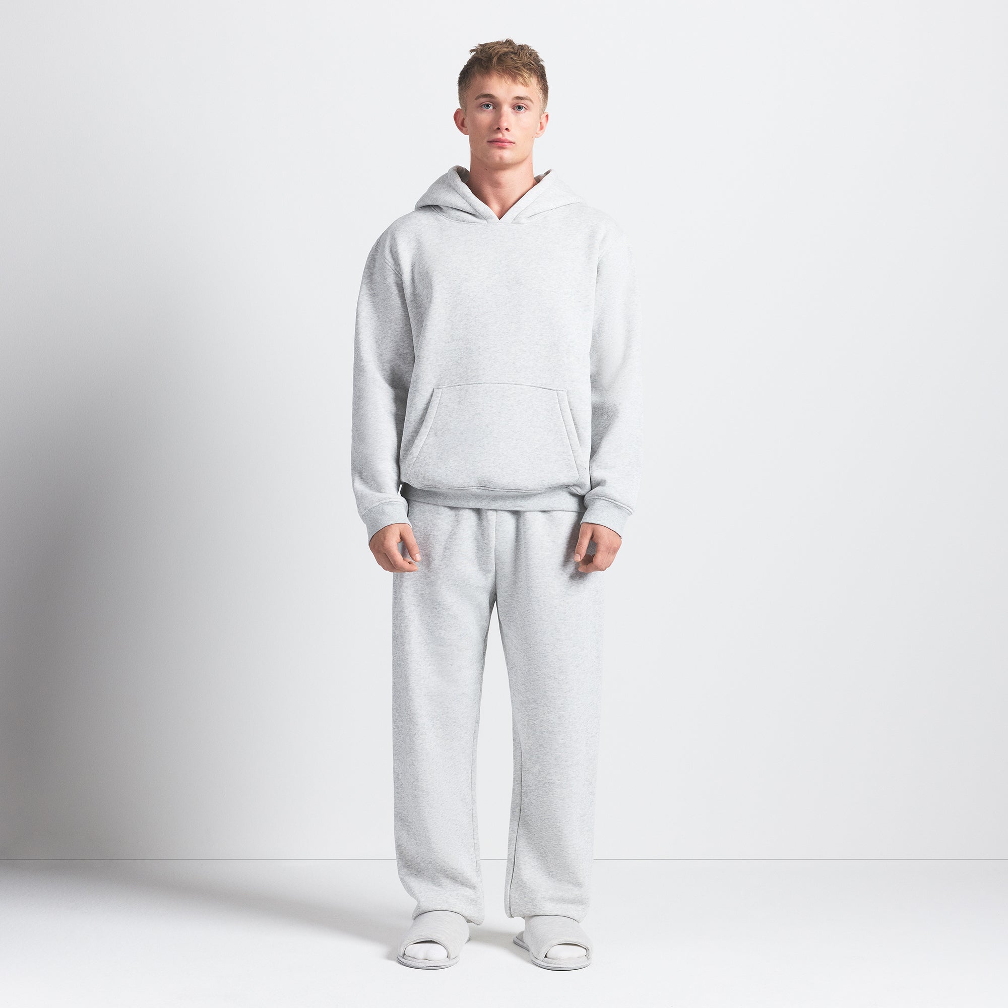 MENS RELAXED HOODIE
