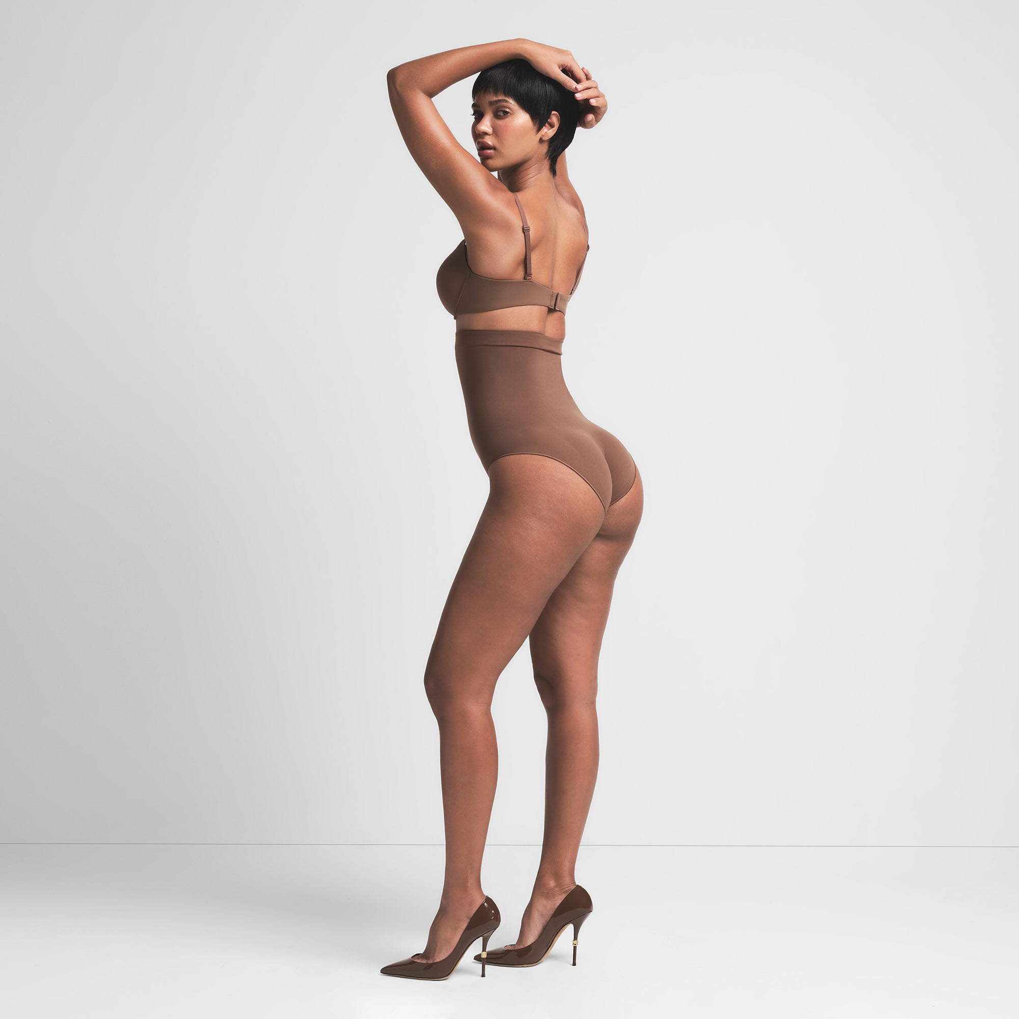 HIGH-WAISTED BRIEF