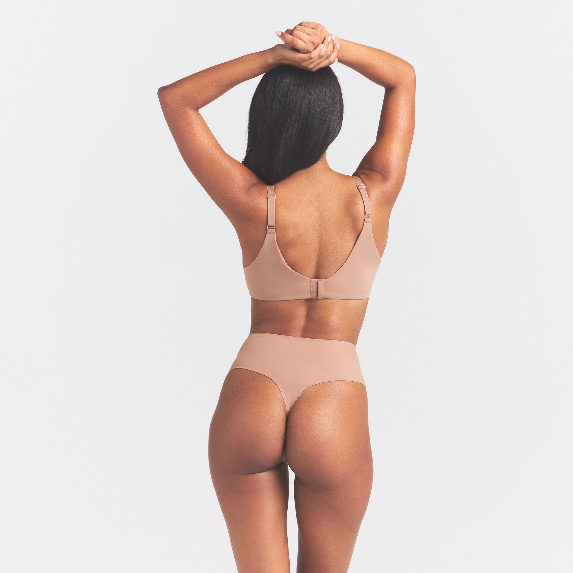 HIGH-WAISTED THONG