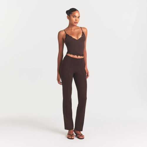 HIGH-WAISTED PINTUCK STRAIGHT LEG PANT