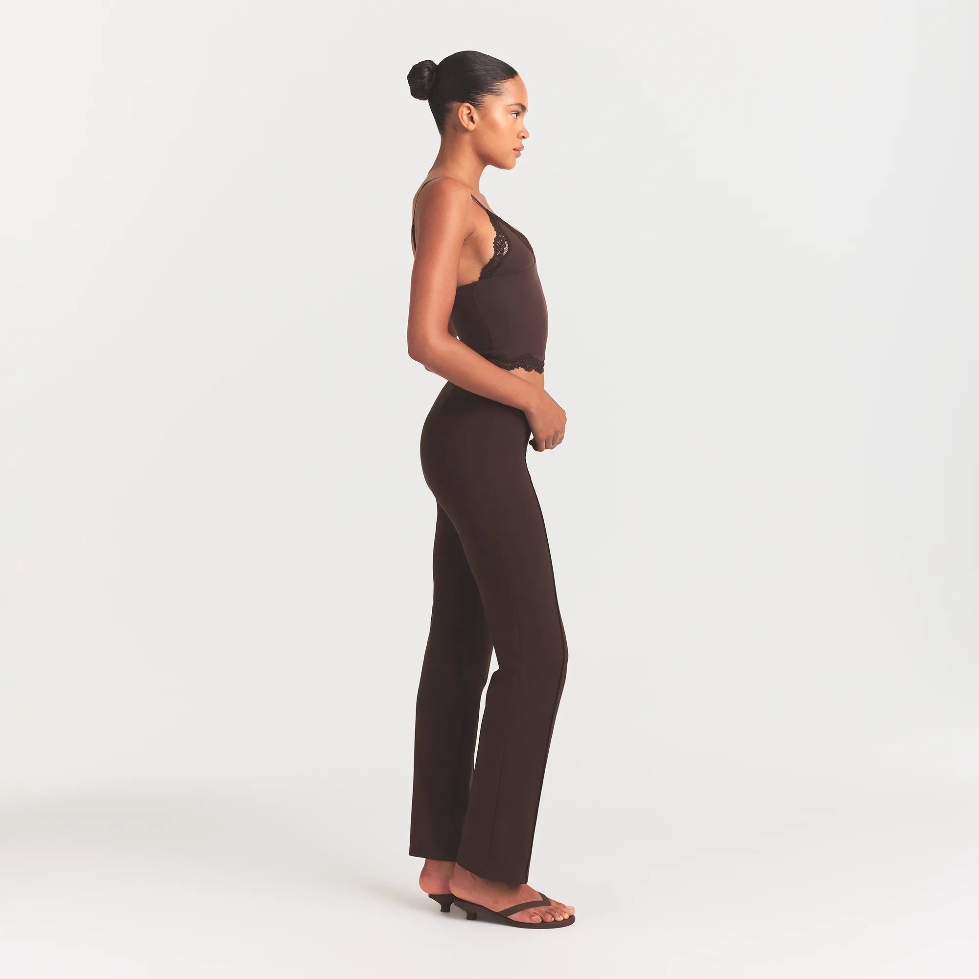 HIGH-WAISTED PINTUCK STRAIGHT LEG PANT