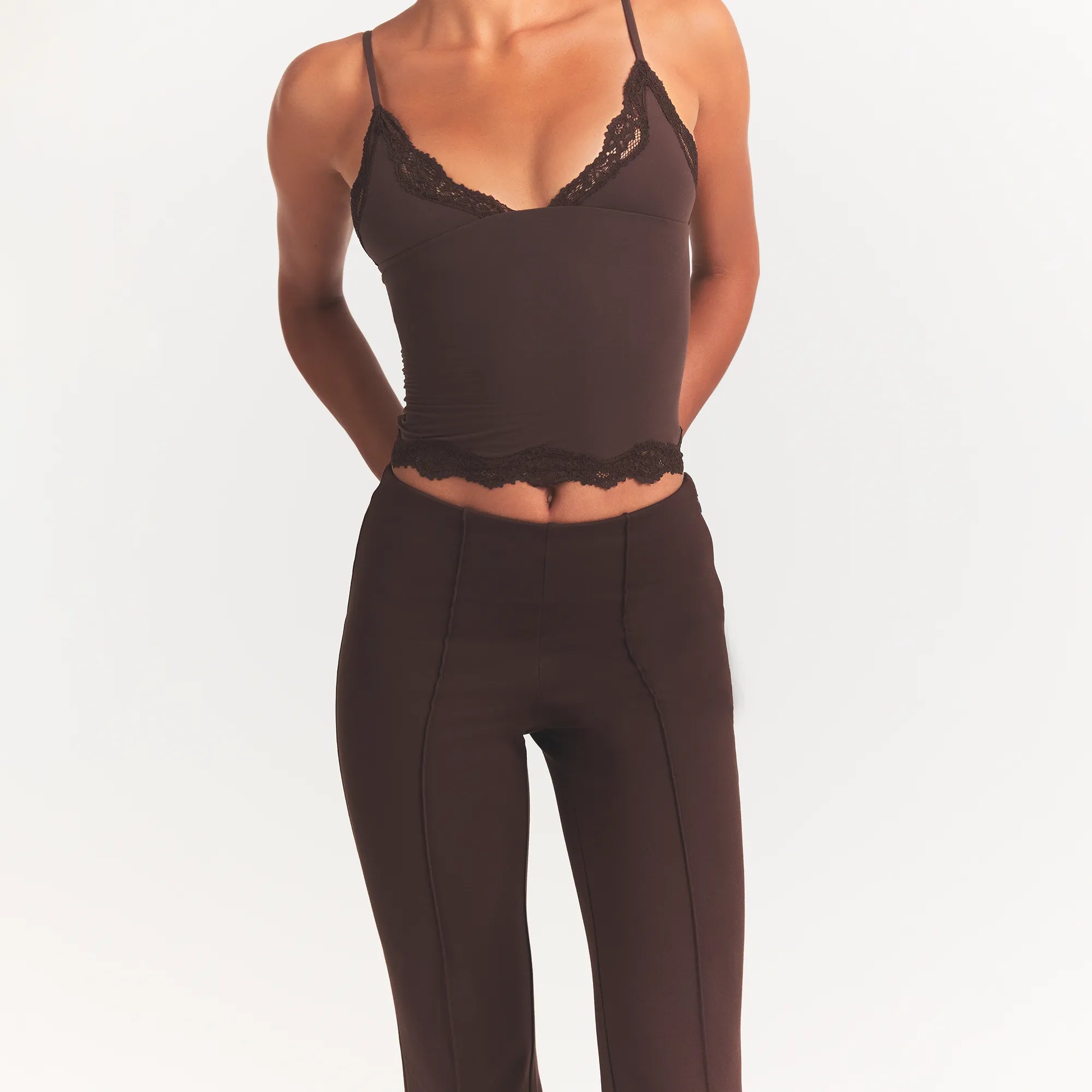 HIGH-WAISTED PINTUCK STRAIGHT LEG PANT