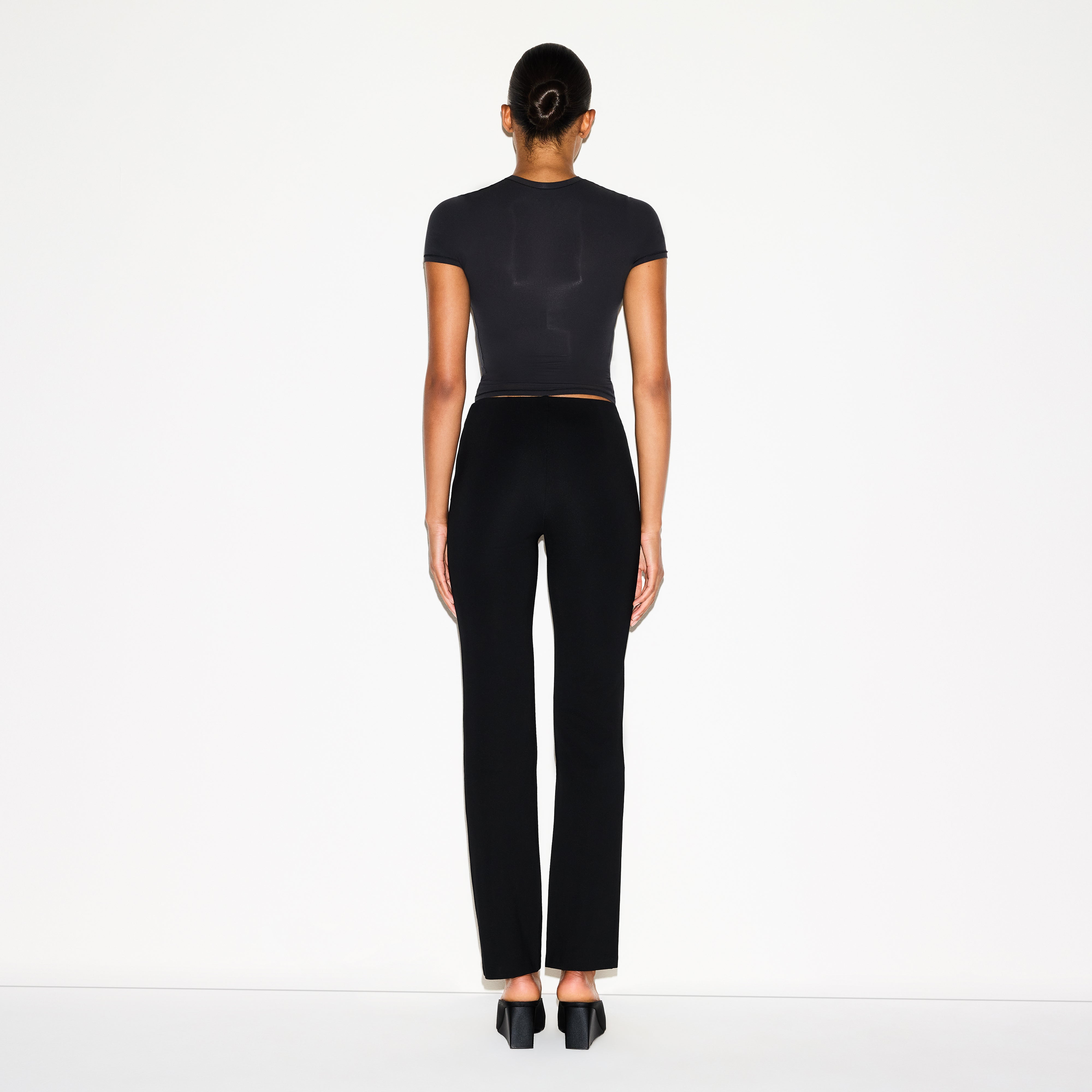 HIGH-WAISTED PINTUCK STRAIGHT LEG PANT