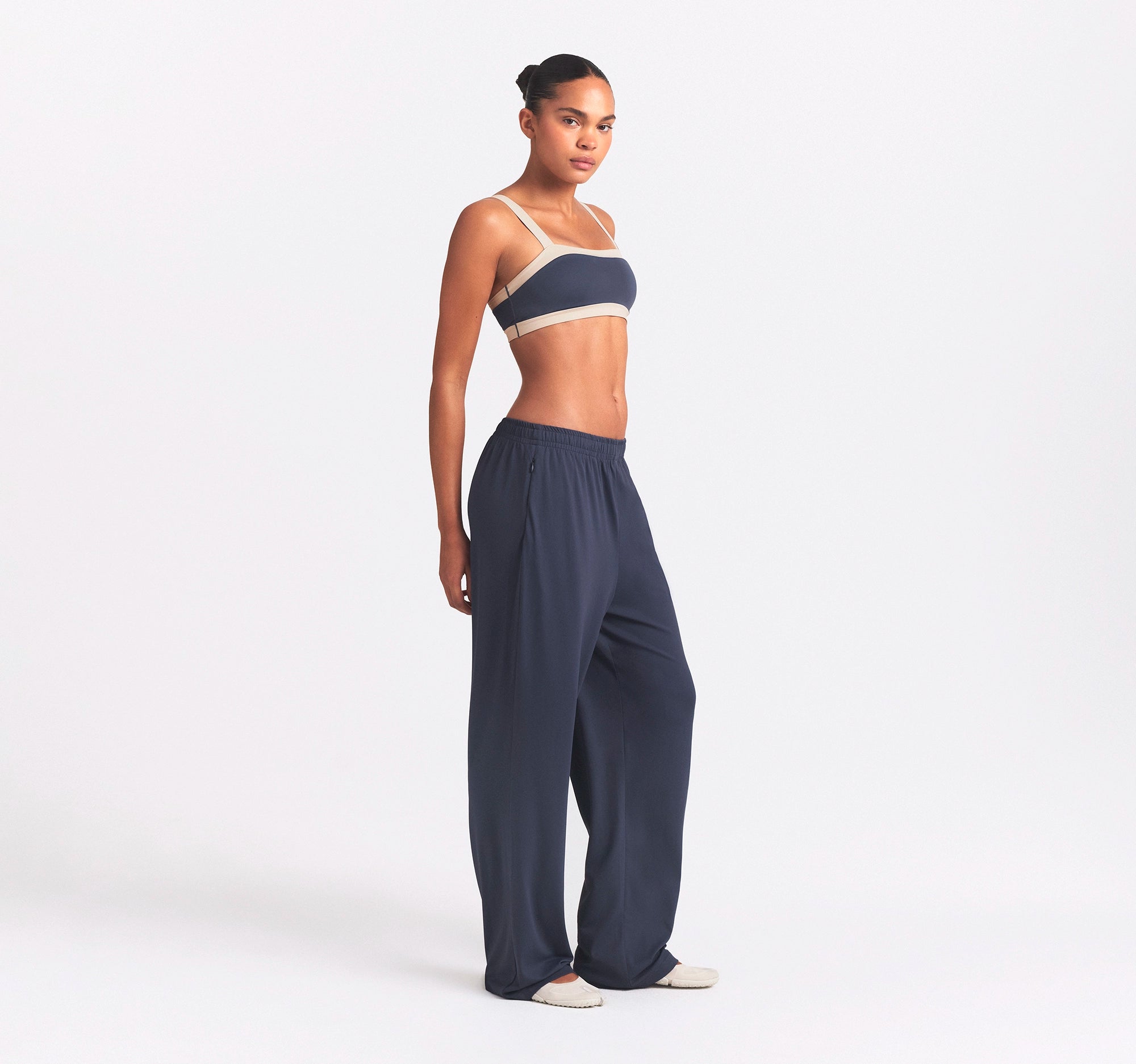 WIDE LEG PANT