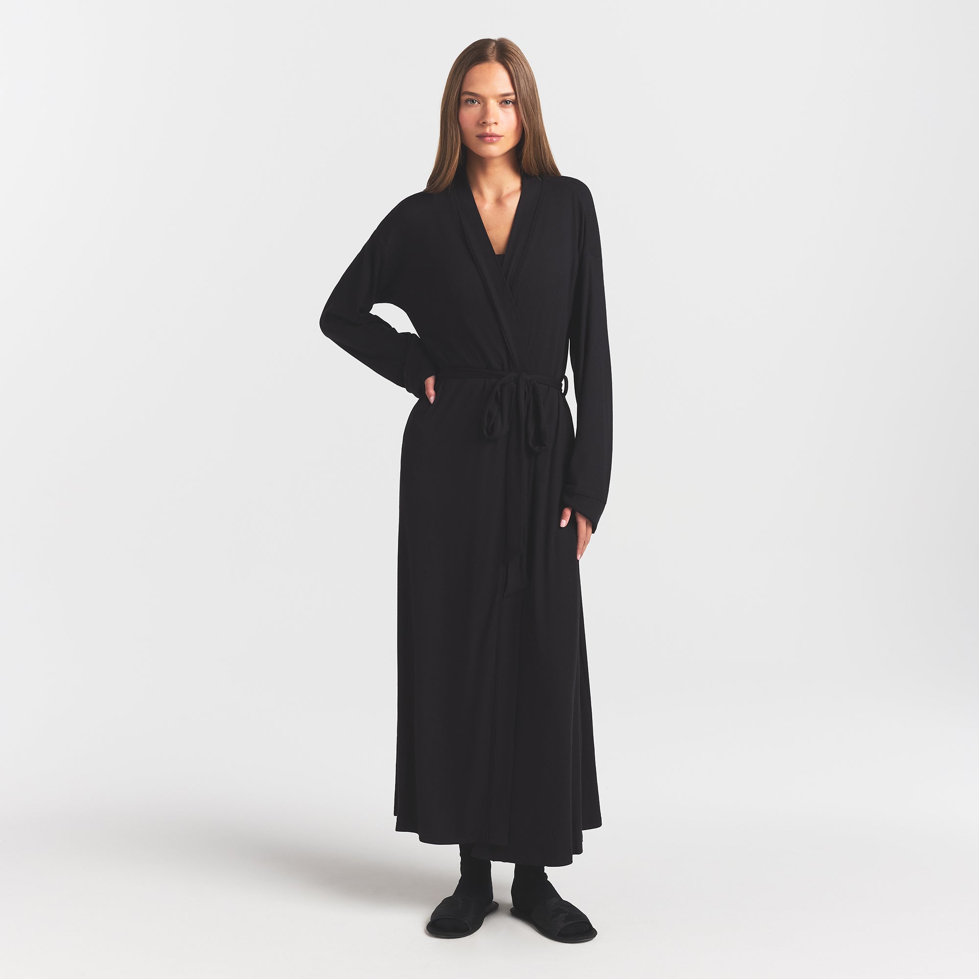 LONG ROBE
