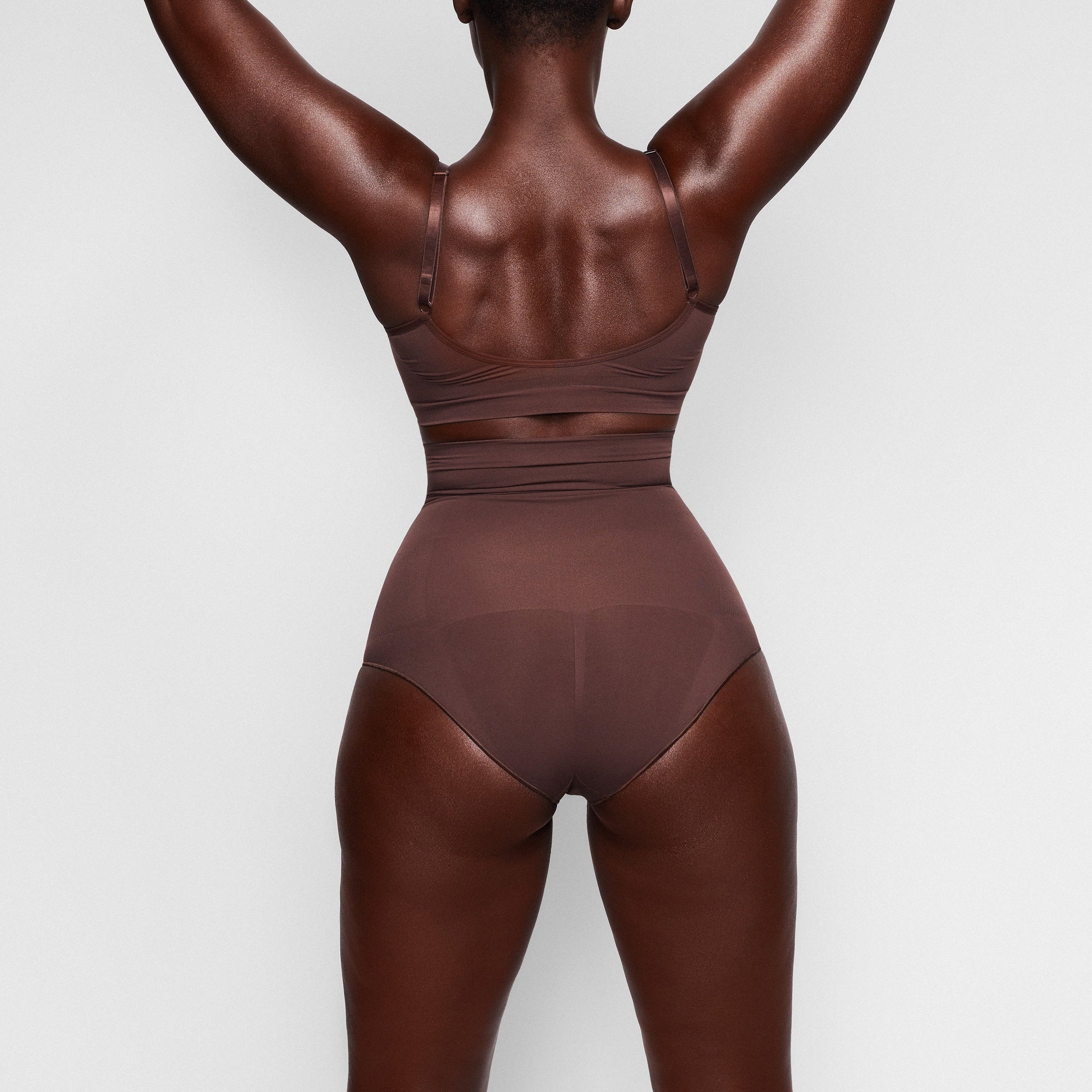 HIGH-WAISTED BRIEF