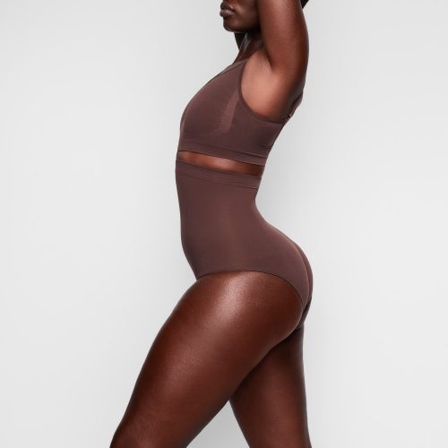 HIGH-WAISTED BRIEF