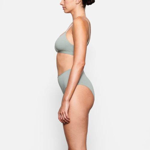SCOOP BRALETTE