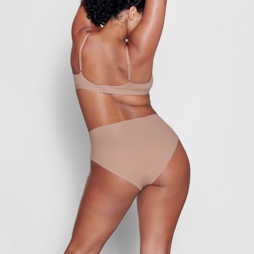 CROSSOVER BRALETTE
