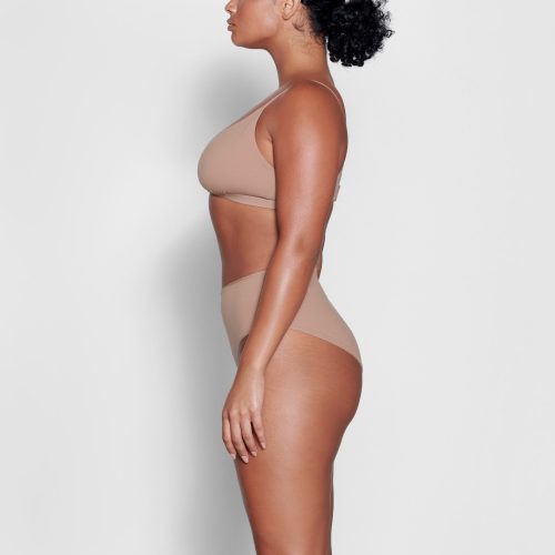 CROSSOVER BRALETTE