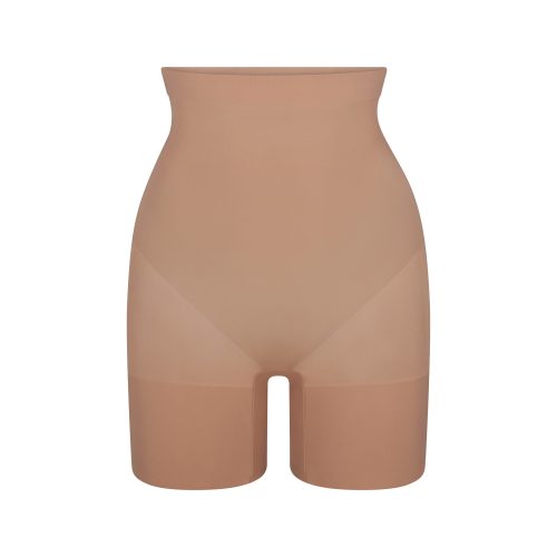 HIGH-WAISTED MID THIGH SHORT