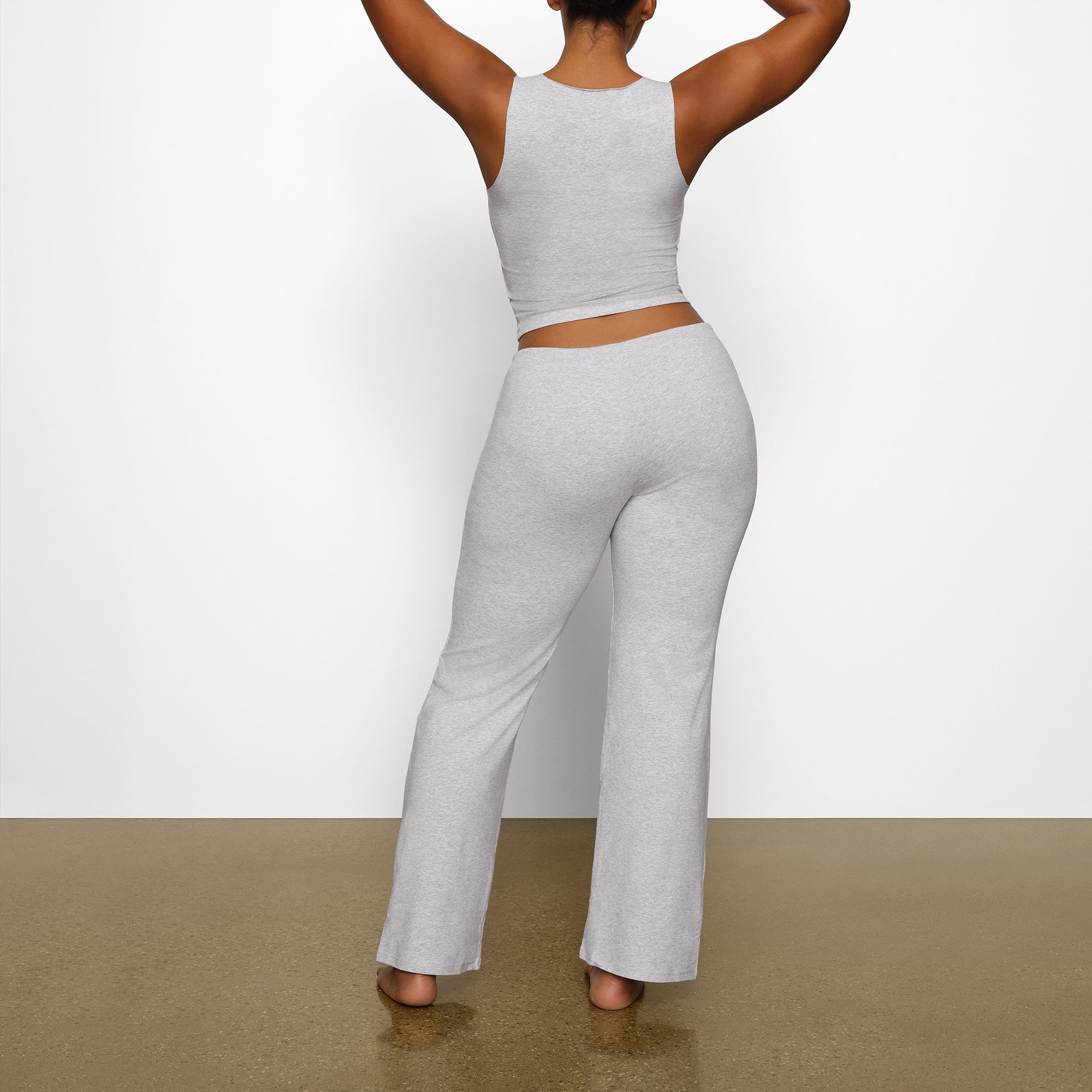 STRAIGHT LEG PANT
