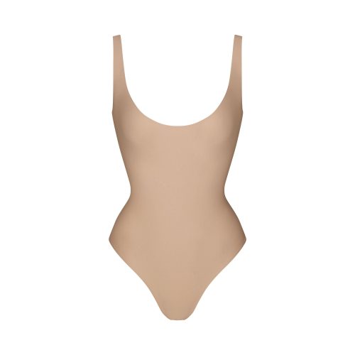SCOOP LOW BACK THONG BODYSUIT