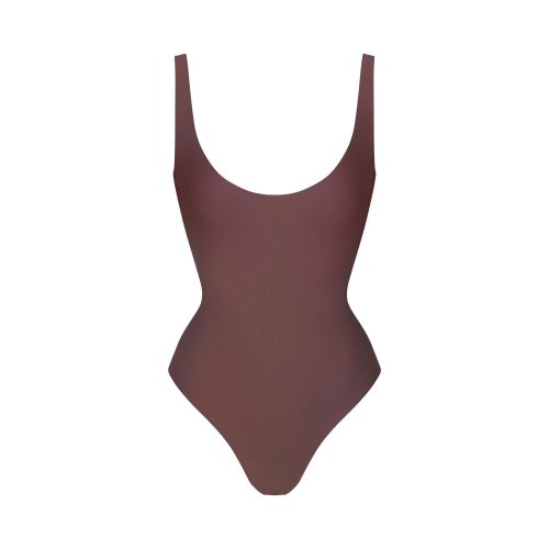 SCOOP LOW BACK THONG BODYSUIT