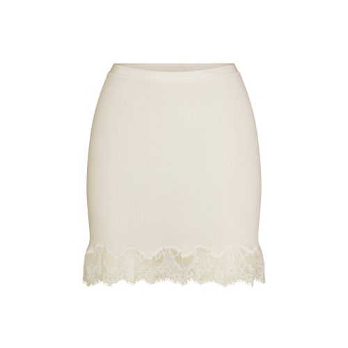 LACE MINI SKIRT