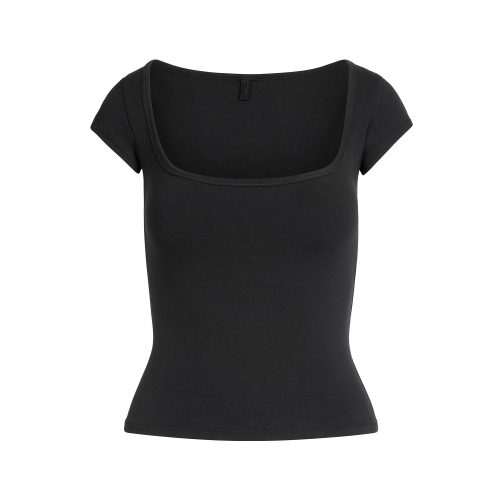 SCOOP NECK T-SHIRT