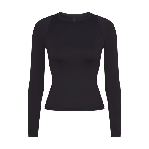 LONG SLEEVE CREW NECK TOP