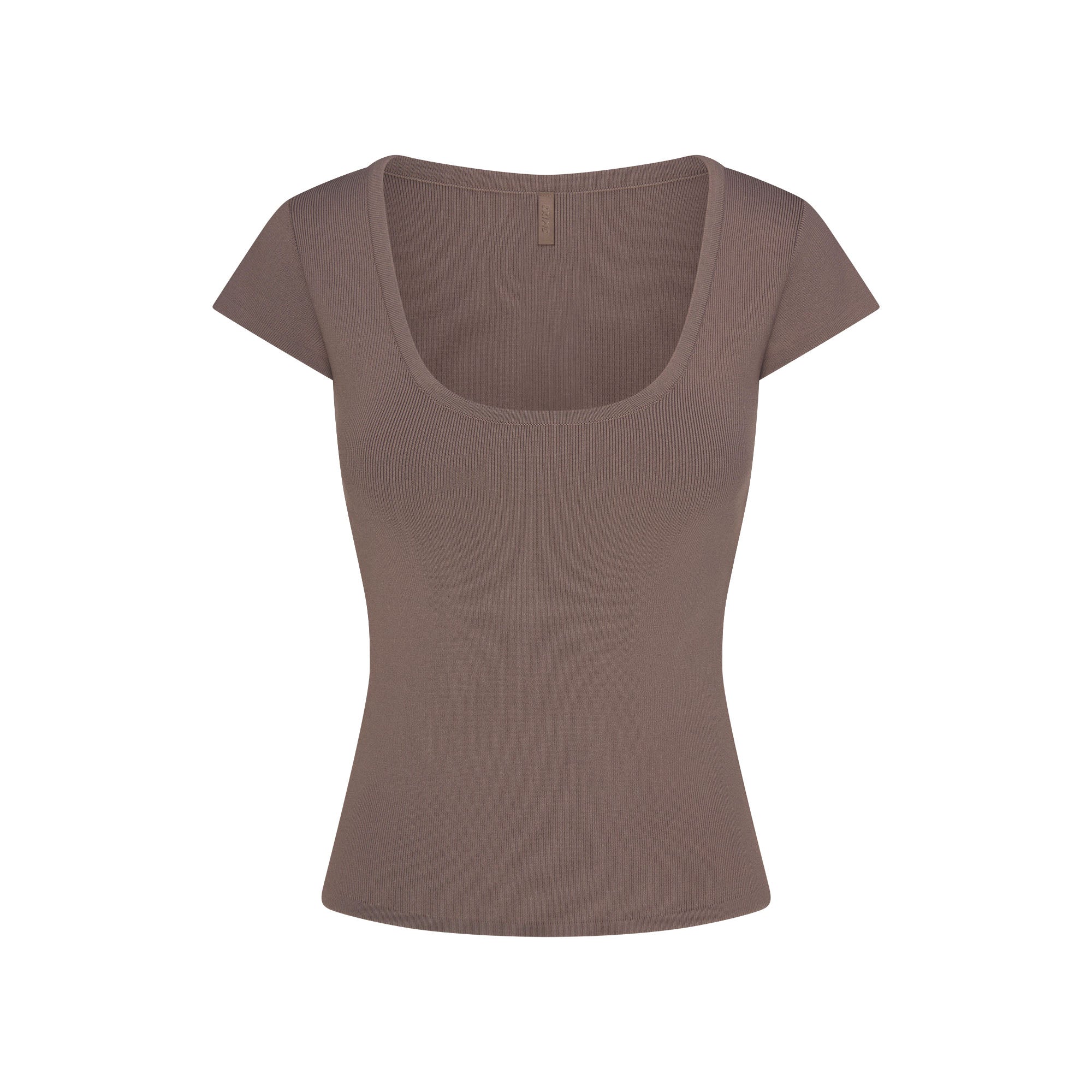 SCOOP NECK TOP