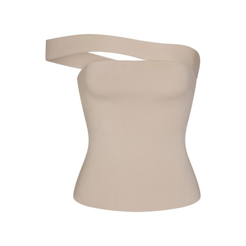 ASYMMETRICAL TOP