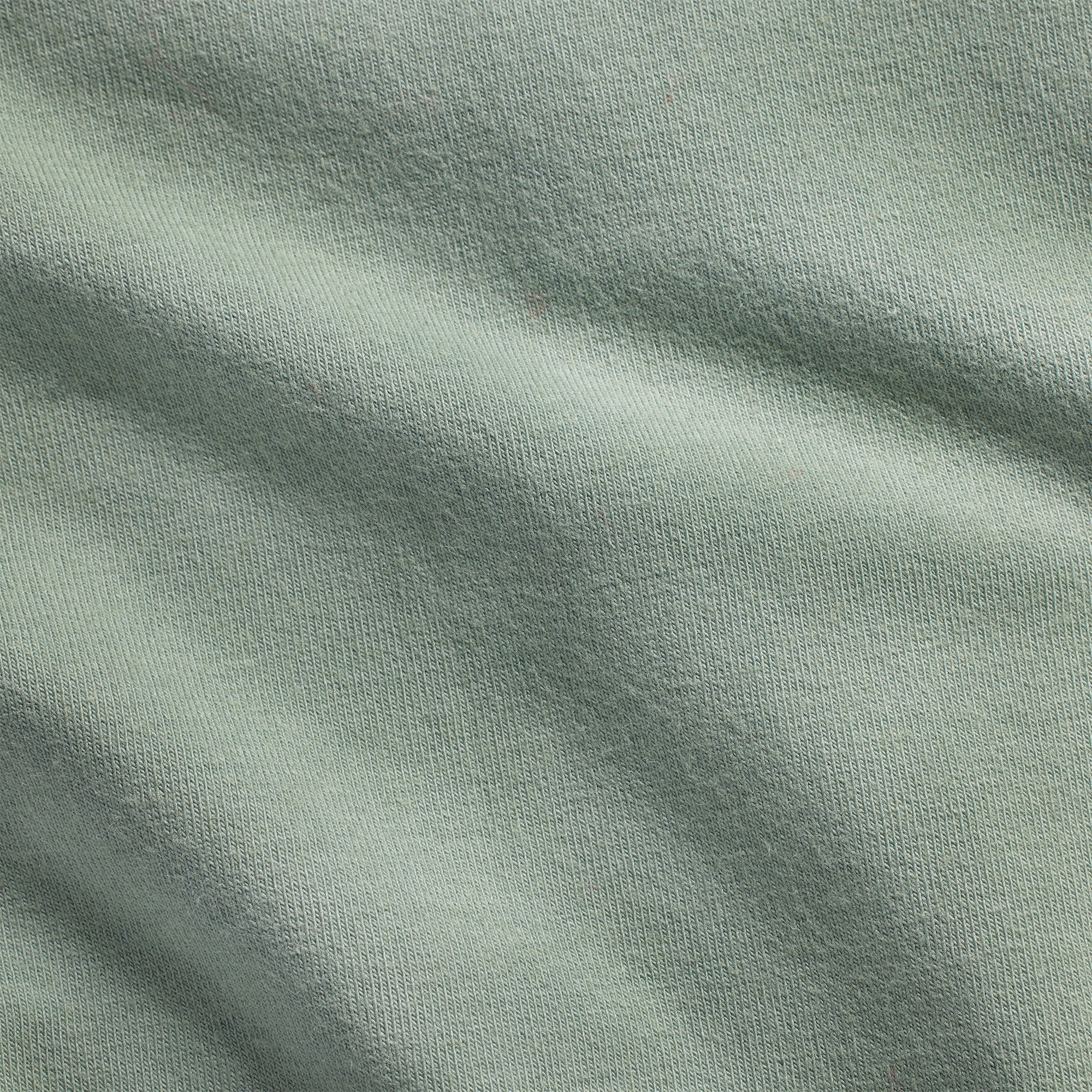 BOY SHORT