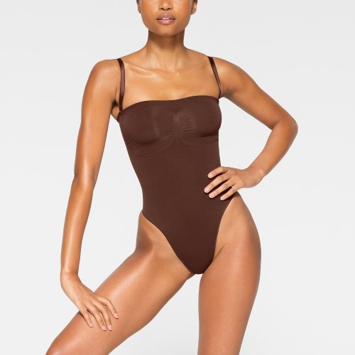 STRAPLESS THONG BODYSUIT