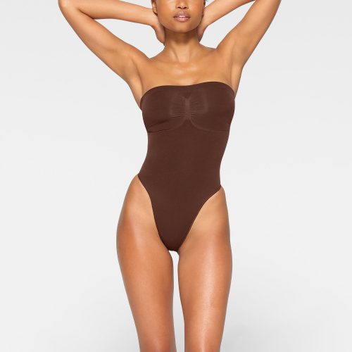 STRAPLESS THONG BODYSUIT