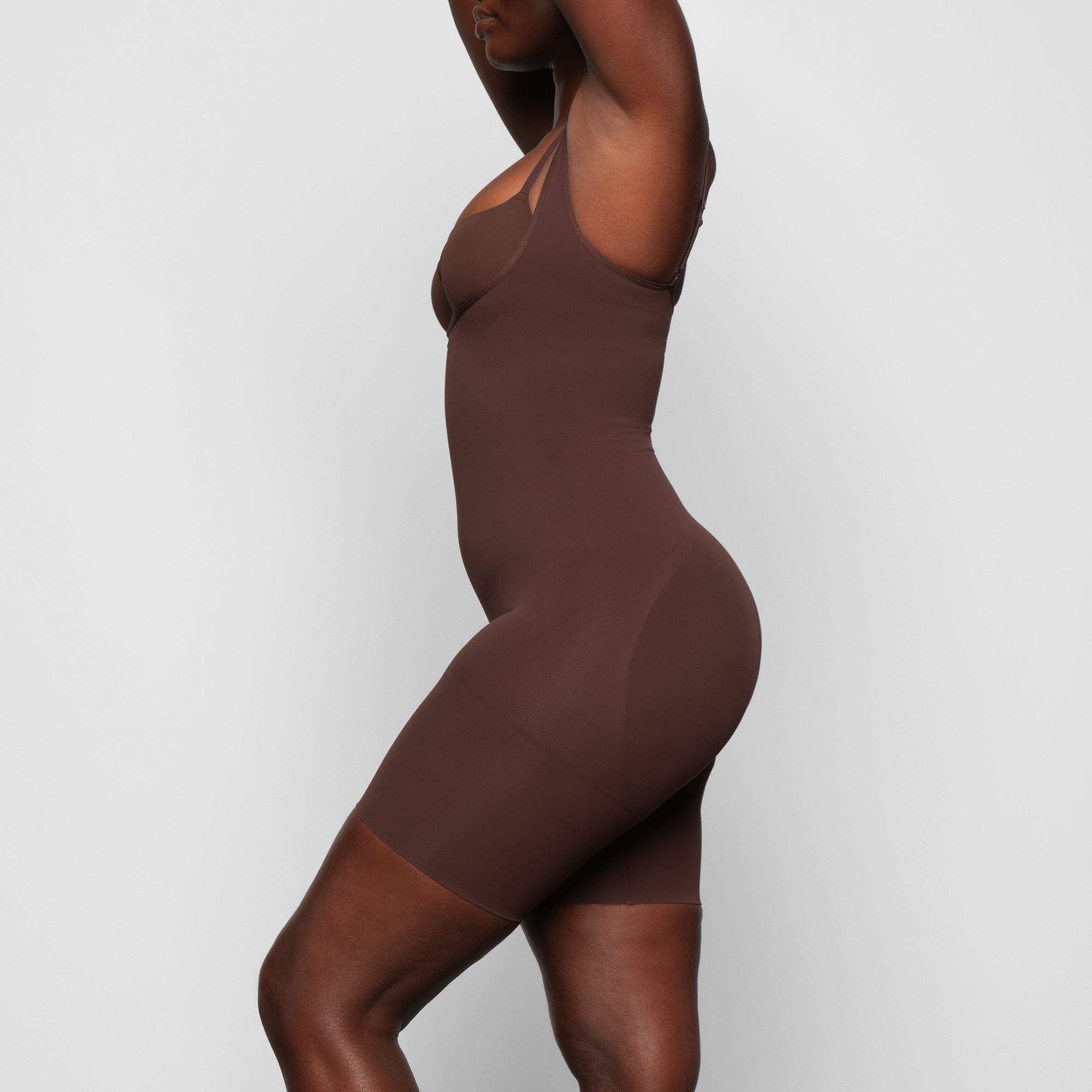 BUTT LIFTING OPEN BUST BODYSUIT