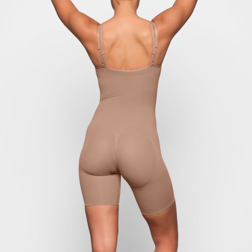 BUTT LIFTING OPEN BUST BODYSUIT