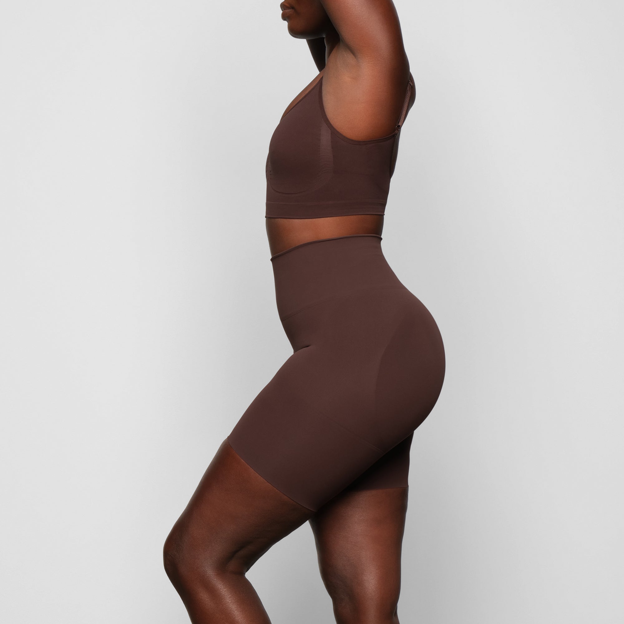 BUTT LIFTING SHORT