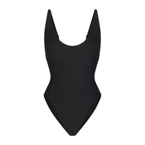 SCOOP NECK ONE PIECE