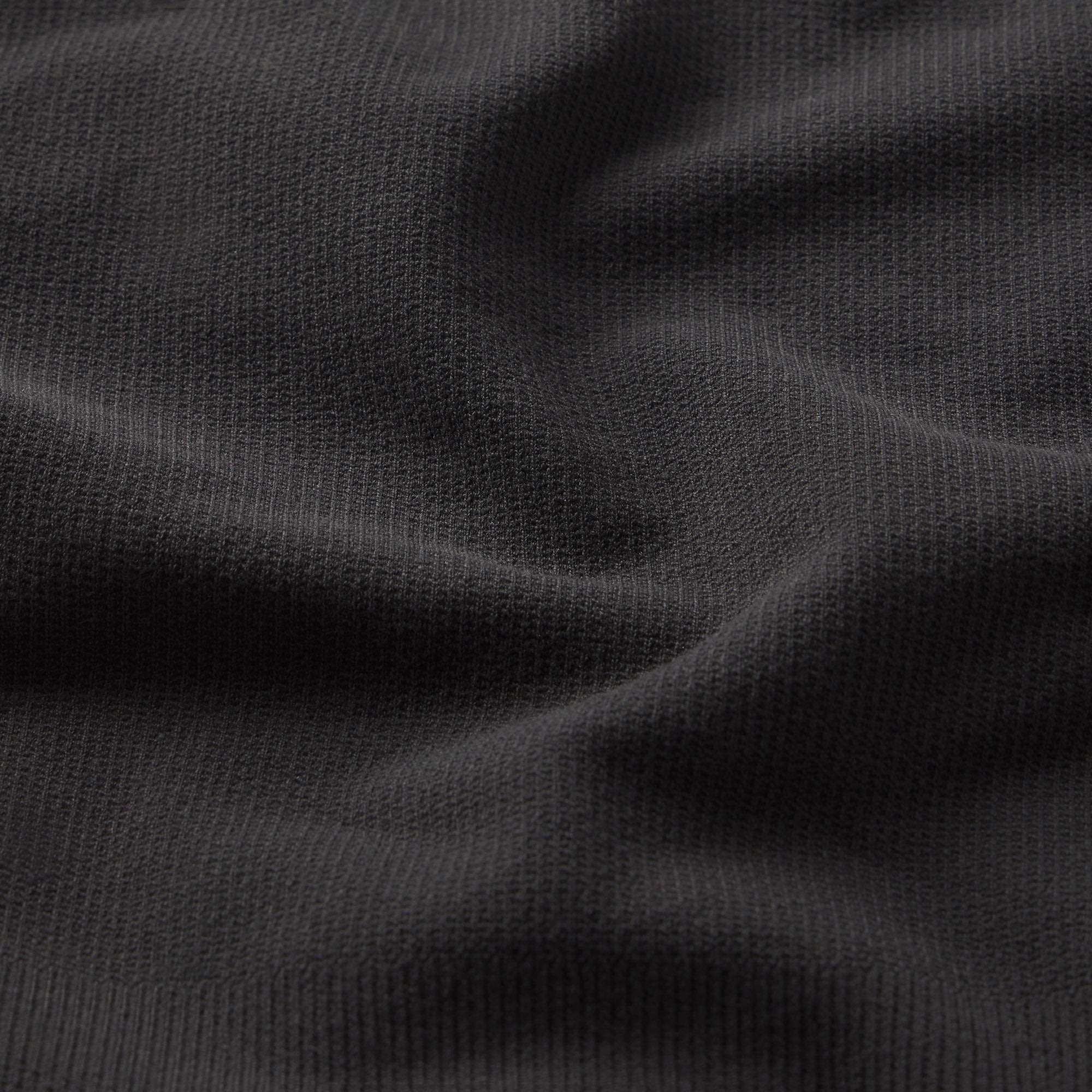 MOCK NECK CROP TOP