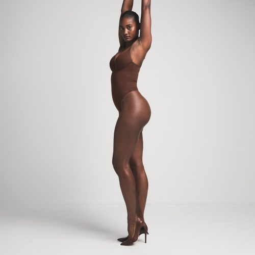 PUSH-UP THONG BODYSUIT