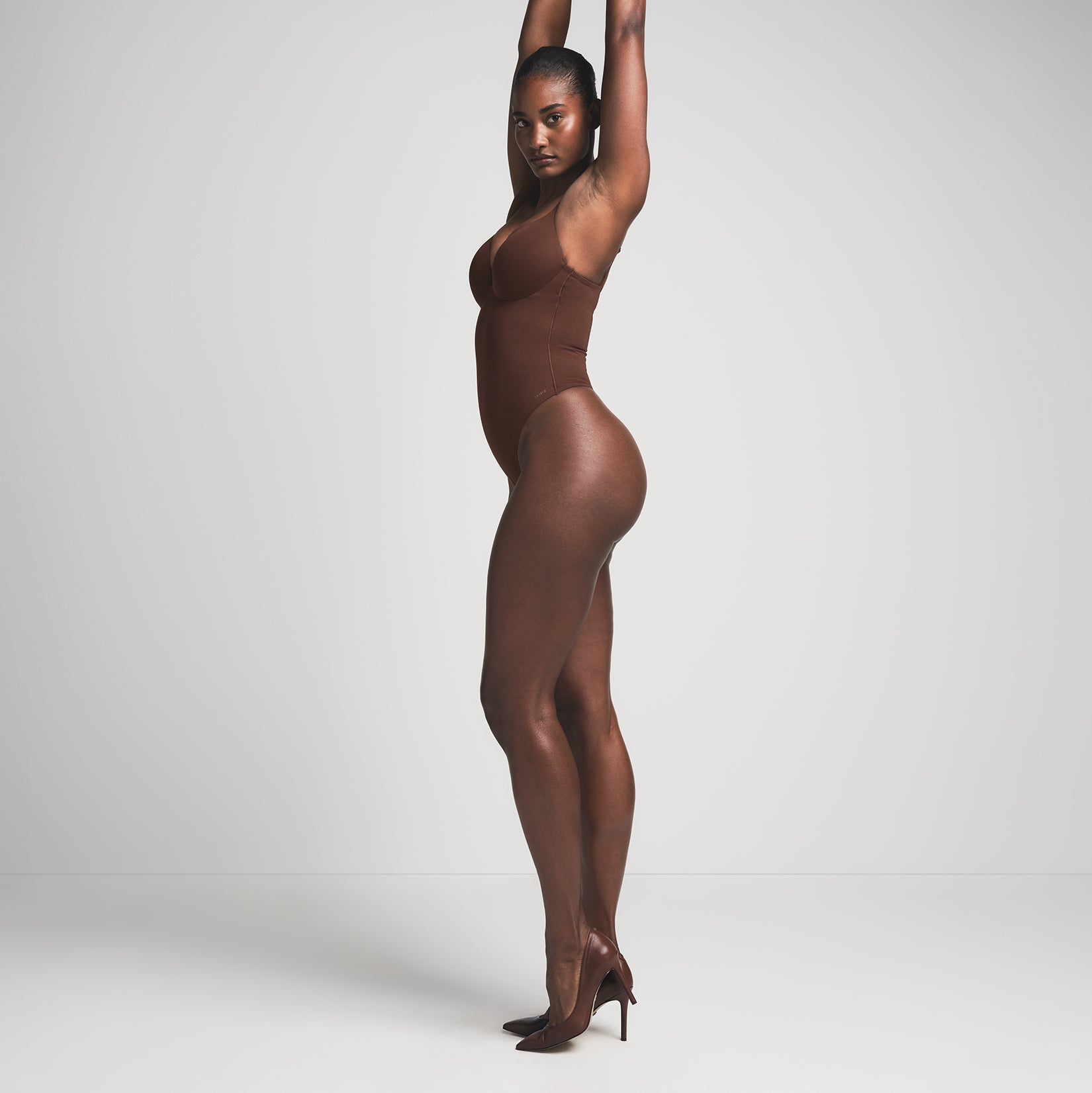PUSH-UP THONG BODYSUIT