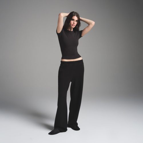 CLASSIC STRAIGHT LEG PANT