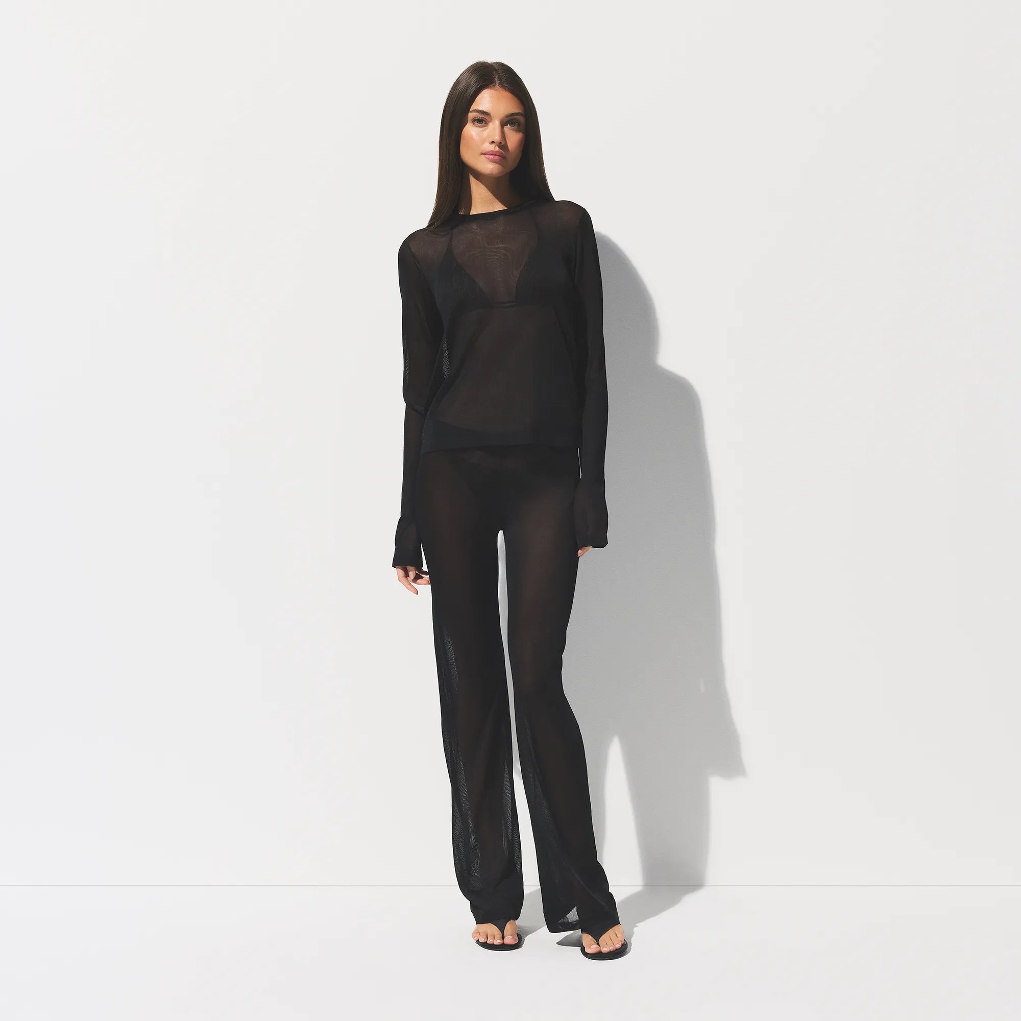 CREW NECK LONG SLEEVE TOP