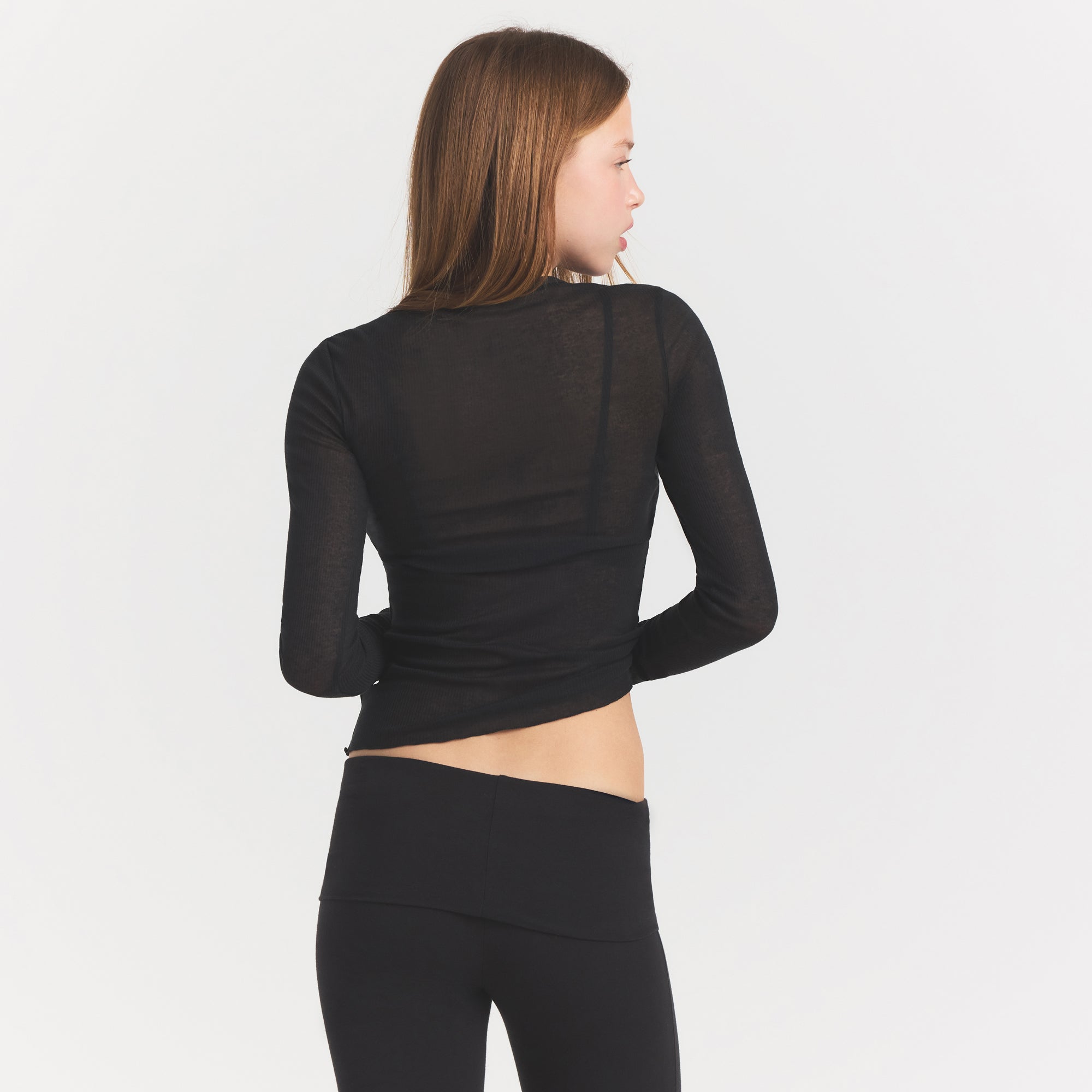 LONG SLEEVE TOP