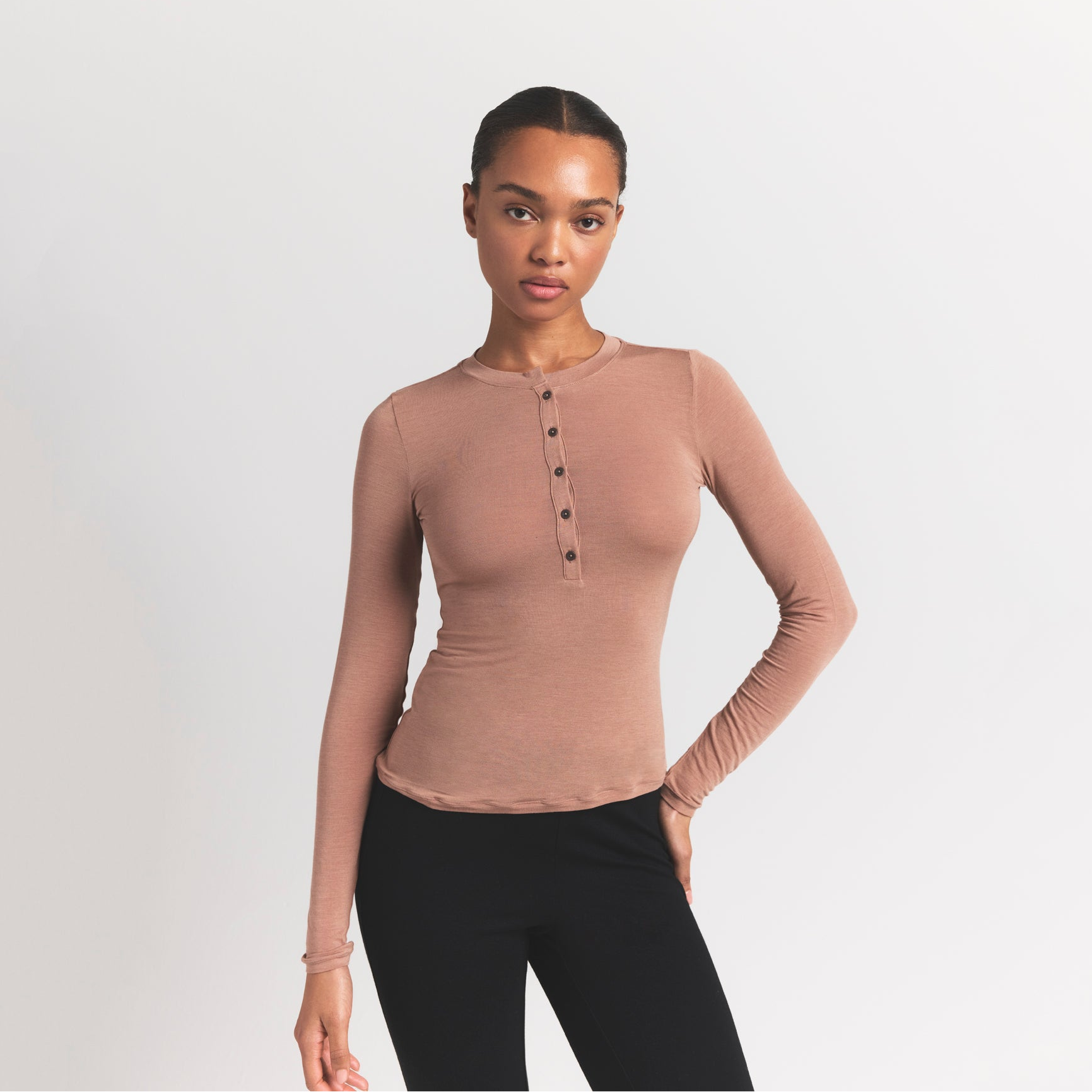 CREWNECK HENLEY