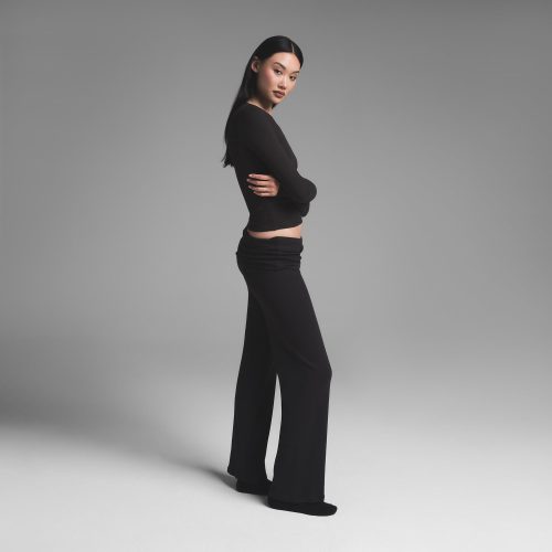 LONG SLEEVE T-SHIRT