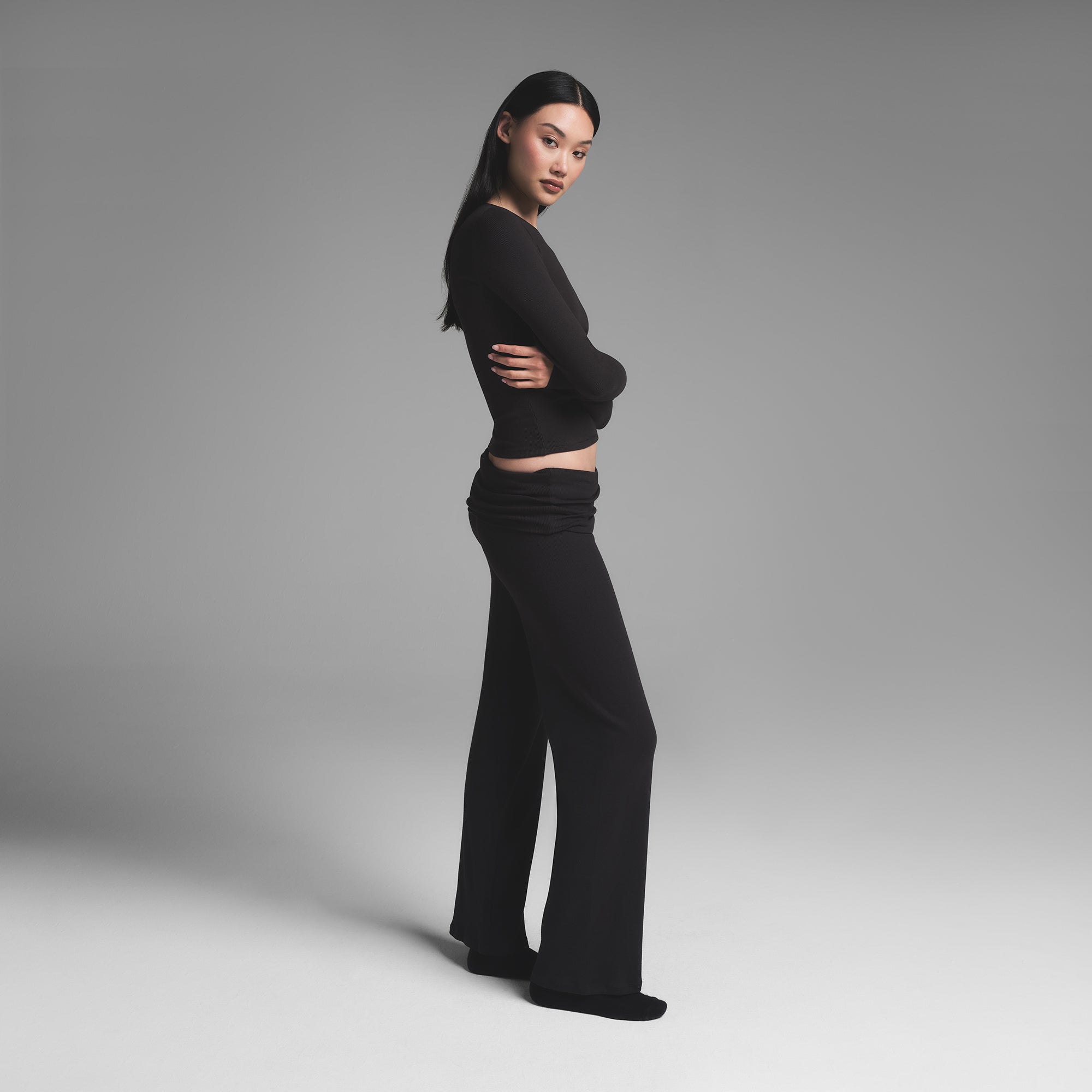 LONG SLEEVE T-SHIRT