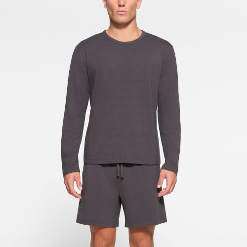 MENS RELAXED LONG SLEEVE T-SHIRT