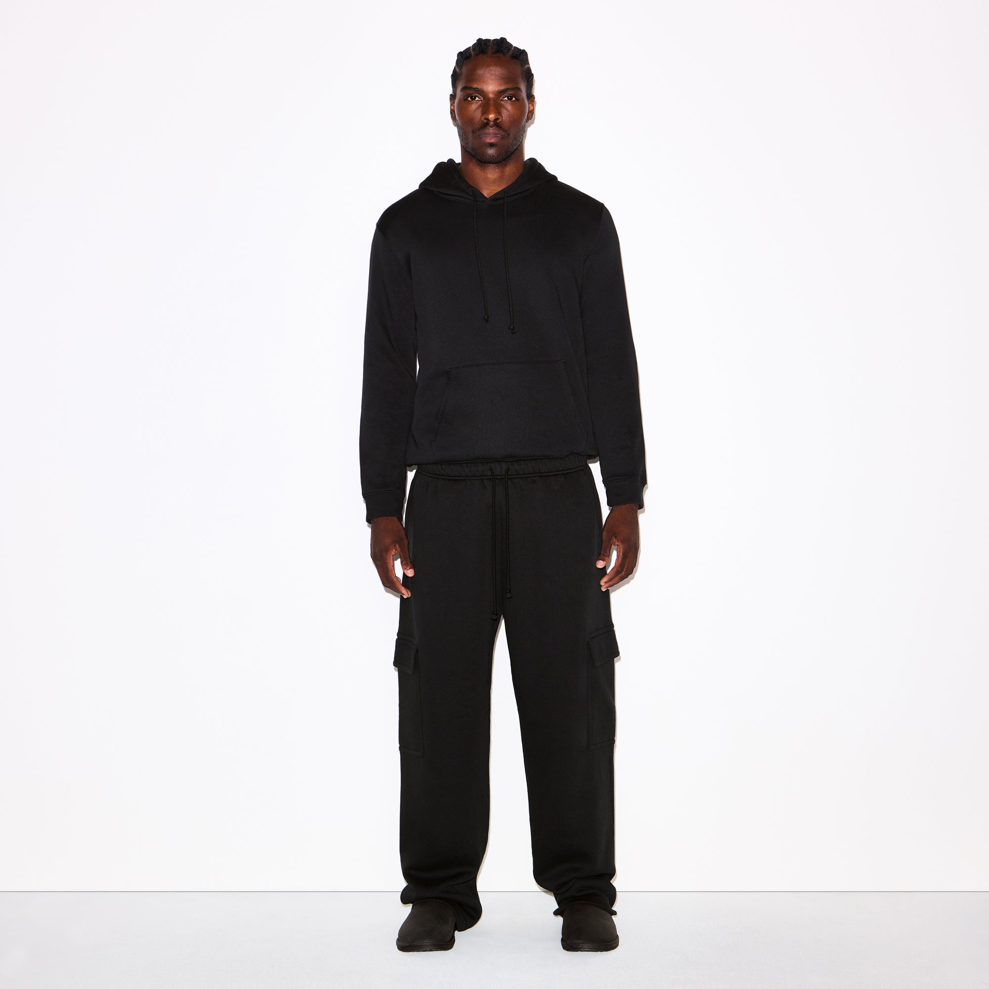 MENS CLASSIC HOODIE