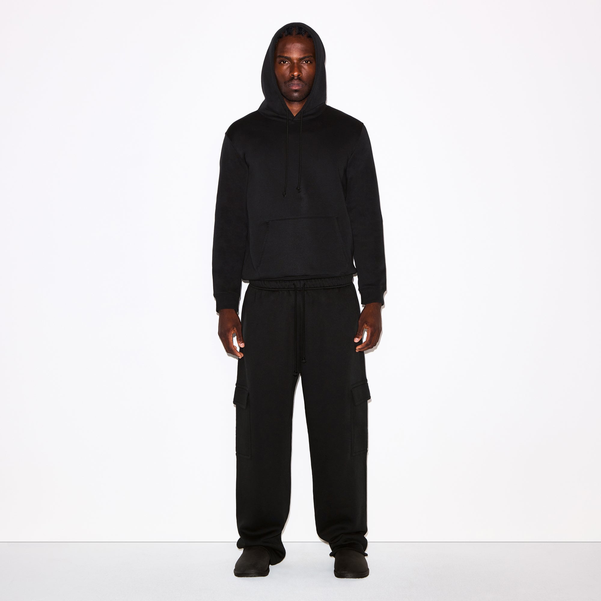 MENS CLASSIC HOODIE