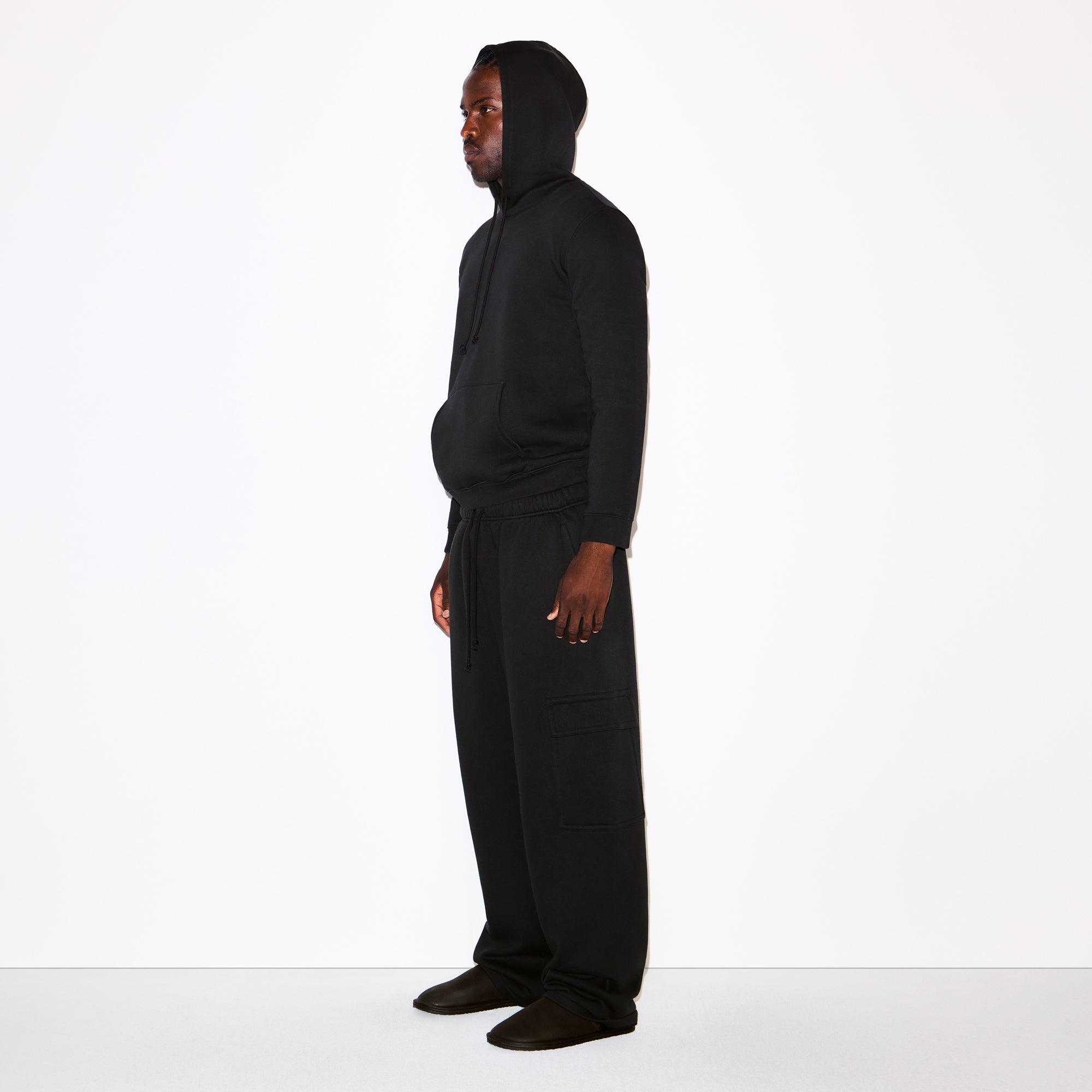MENS CLASSIC HOODIE
