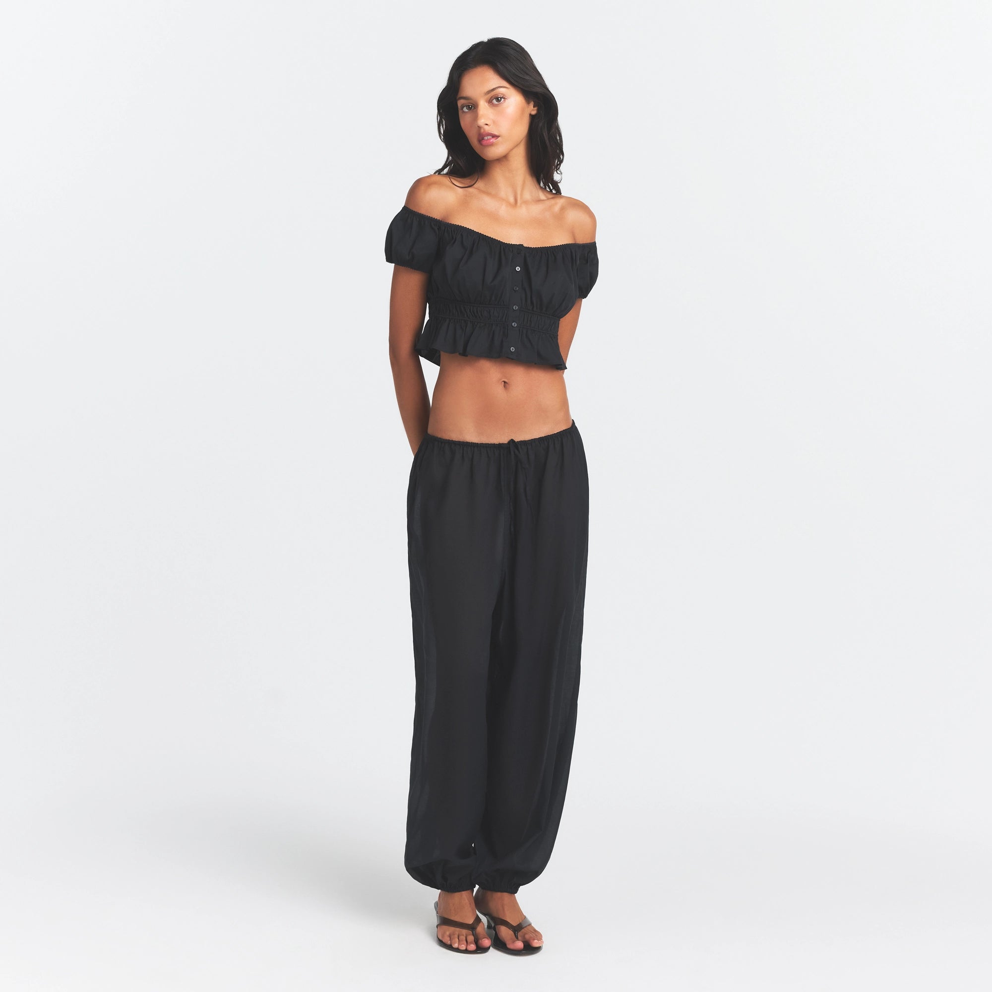 OFF THE SHOULDER TOP