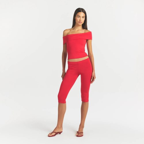 ASYMMETRICAL OFF THE SHOULDER TOP