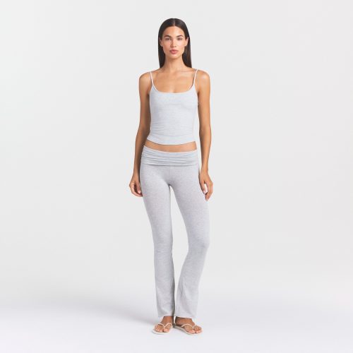 SCOOP NECK CAMI