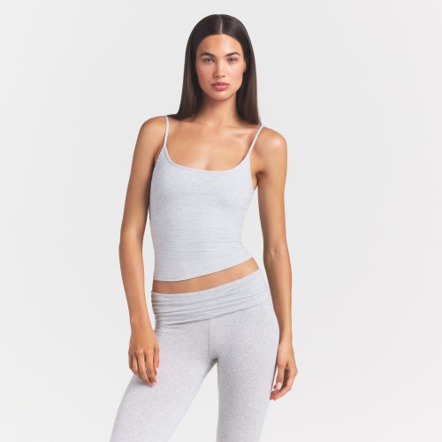 SCOOP NECK CAMI