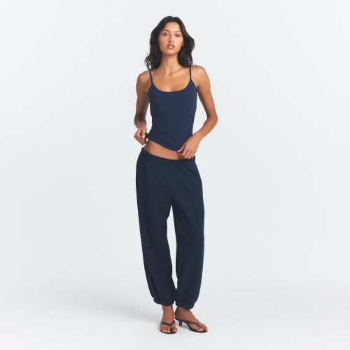 SCOOP NECK CAMI