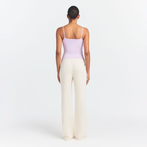 SCOOP NECK CAMI