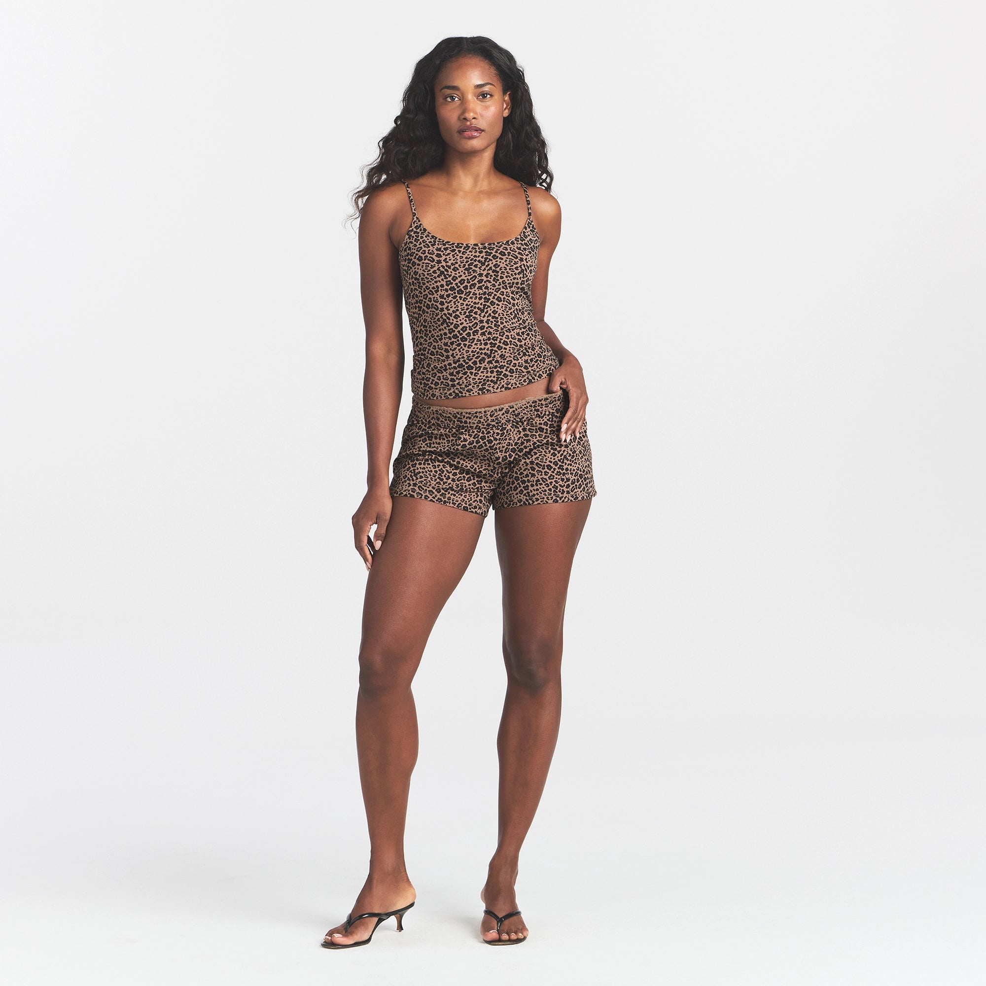 SCOOP NECK CAMI